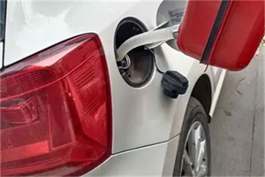 东兴24小时救援车收费标准